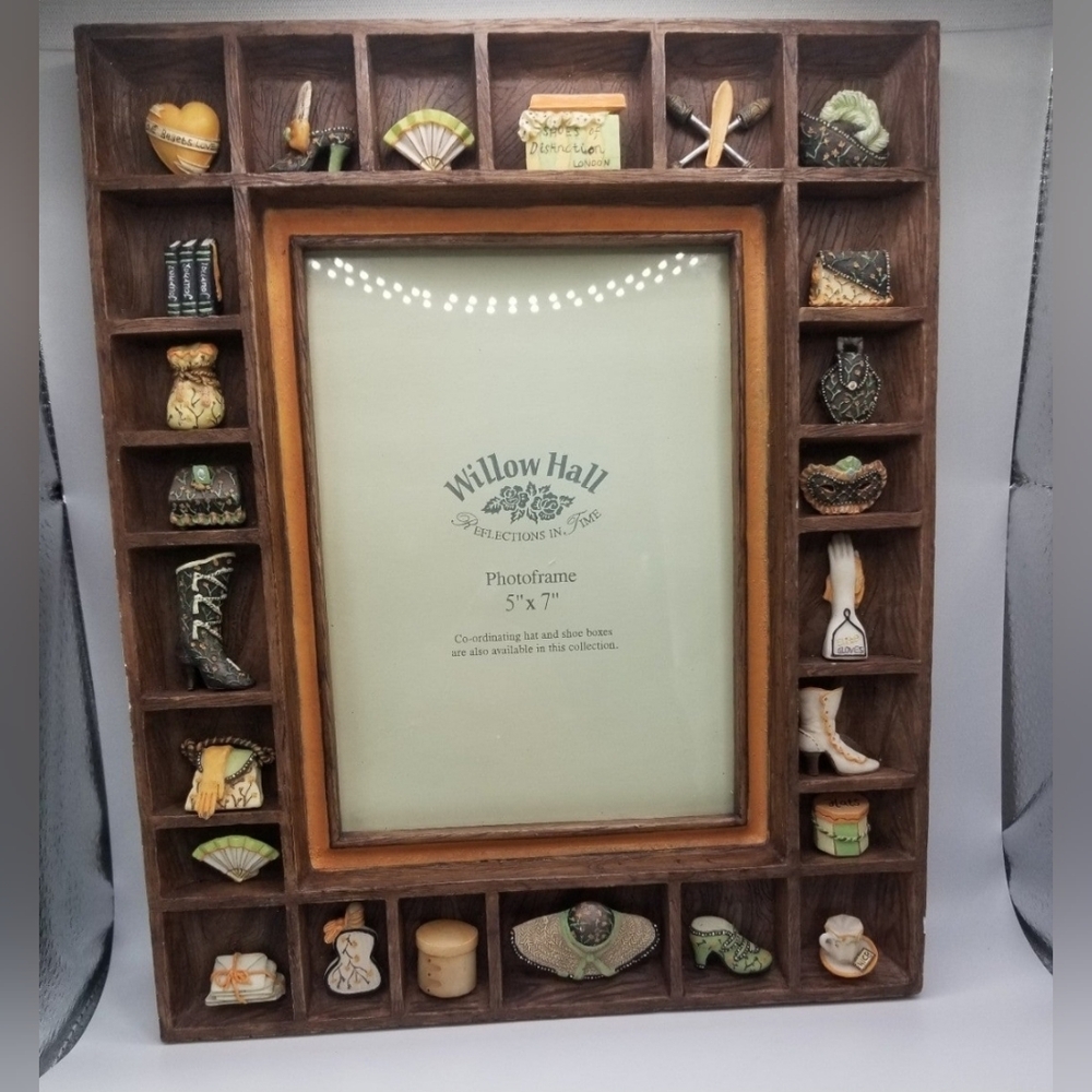 Willow Hall Reflections In Time Photo Frame 3D Resin 5x7